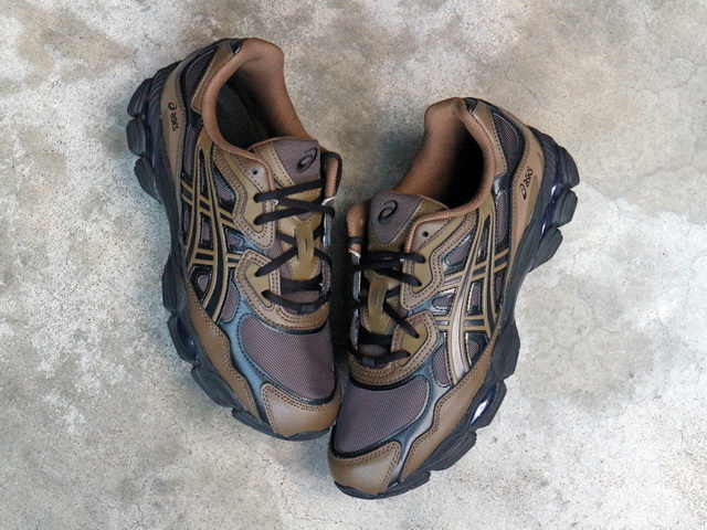ASICS GEL-NYC “DARK SEPIA/CLAY CANYON”01