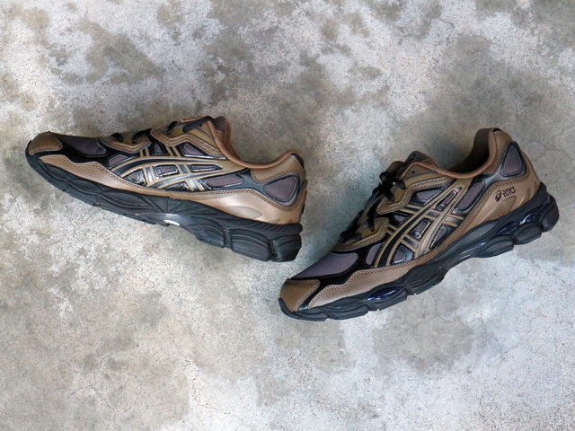 ASICS GEL-NYC “DARK SEPIA/CLAY CANYON”01