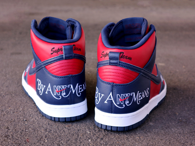 SB DUNK HIGH OG QS”SUPREME” VARSITY RED/MIDNIGHT NAVY01