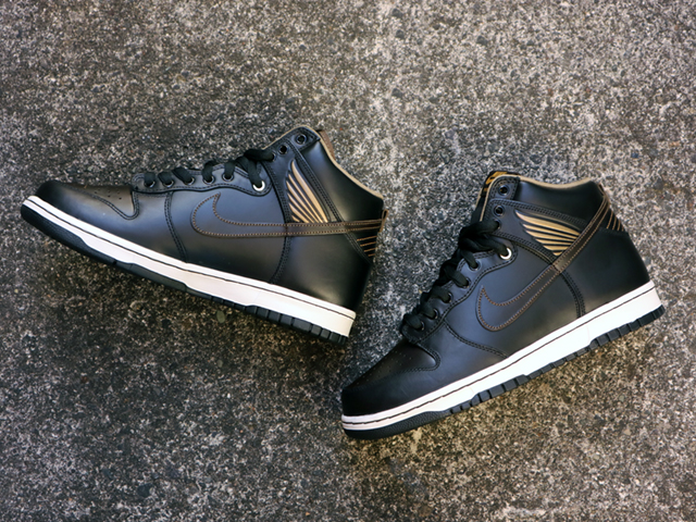 SB DUNK HIGH OG QS “PAWNSHOP”01