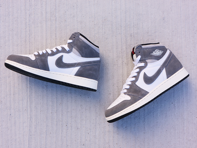 AIR JORDAN 1 RETRO HIGH OG GS “SMOKE GREY”01
