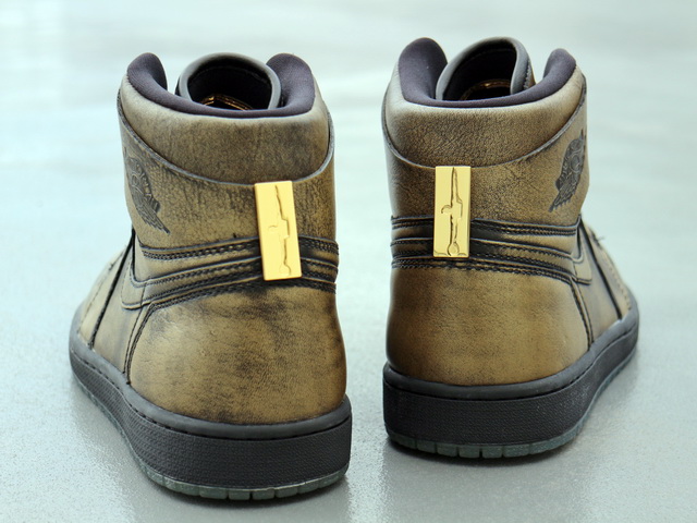 AIR JORDAN 1 RETRO HIGH OG WINGS01