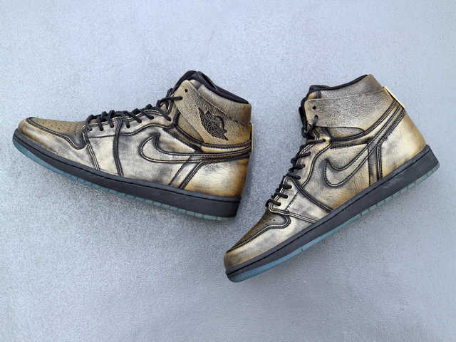AIR JORDAN 1 RETRO HIGH OG WINGS01