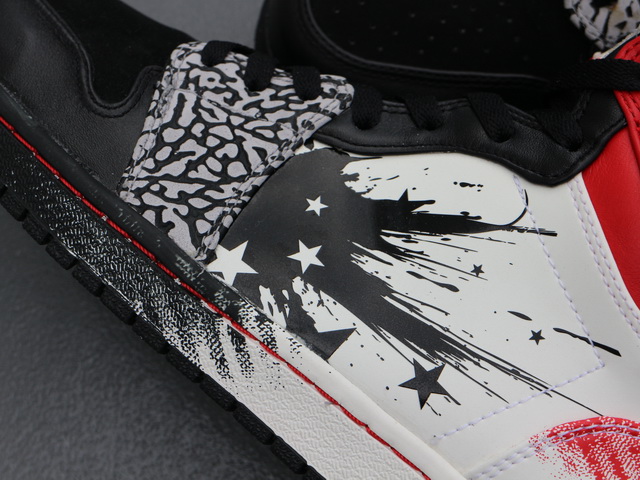 AIR JORDAN 1 HIGH “DAVE WHITE”01