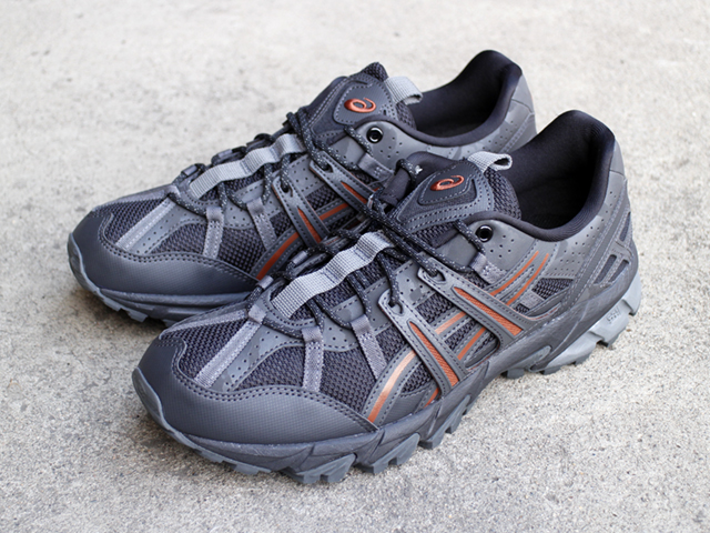 GEL-SONOMA 15-50 “BLACK/RUSTY BROWN”01