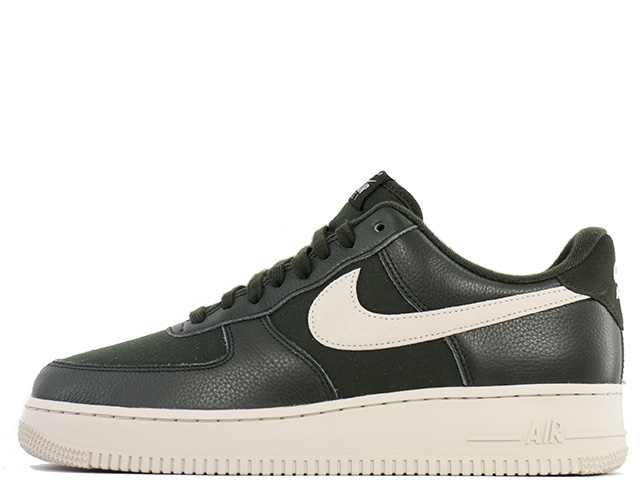 AIR FORCE 1 07 LX