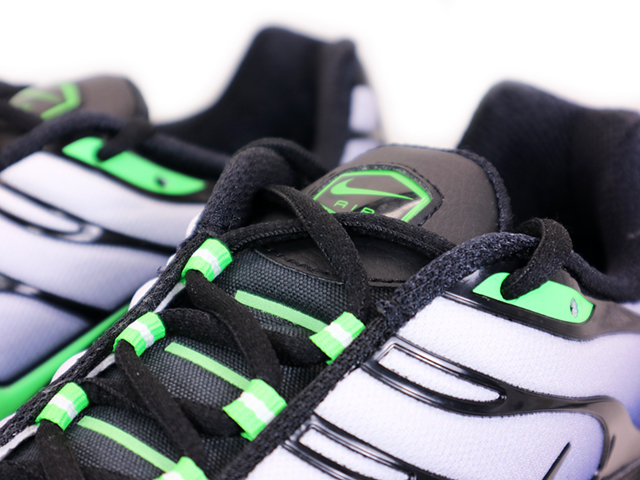 AIR MAX PLUS DX4326-001 - 3
