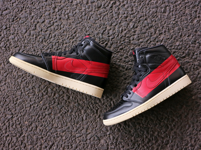 AIR JORDAN 1 RETRO HIGH OG DEFIANT “COUTURE”01