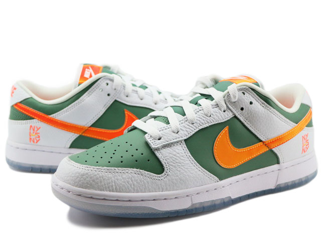 DUNK LOW SE DN2489-300 - 2
