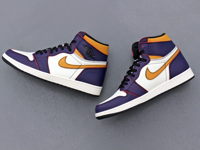 AIR JORDAN 1 RETRO HIGH OG DEFIANT “LA to CHICAGO”01