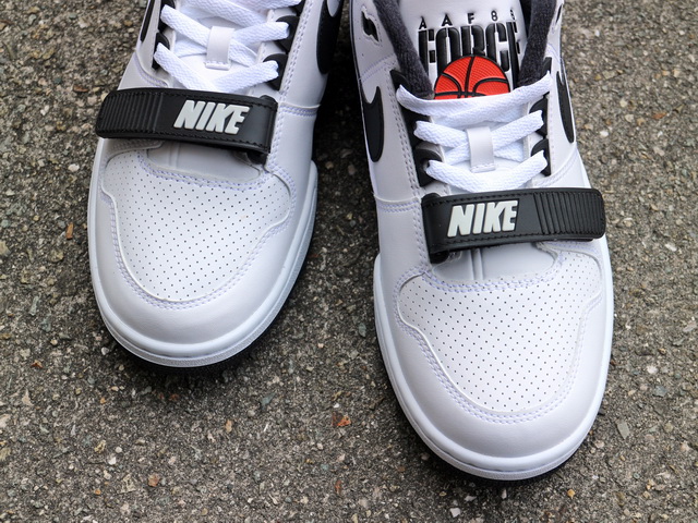 AIR ALPHA FORCE 88 “BILLIE EILISH”WHITE/BLACK01