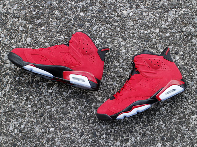 AIR JORDAN 6 RETRO “TORO BRAVO”01