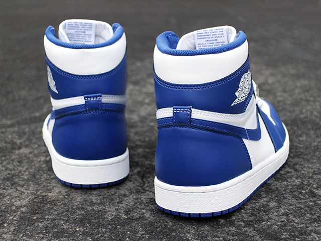 AIR JORDAN 1 RETRO HIGH OG “WHITE/STORMBLUE”01