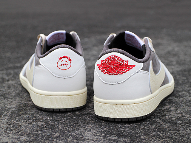 AIR JORDAN 1 LOW OG SP “TRAVIS SCOTT/REVERSE MOCHA”01