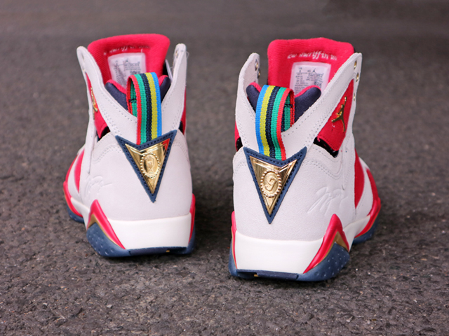 AIR JORDAN 7 RETRO SP “TROPHY ROOM”01