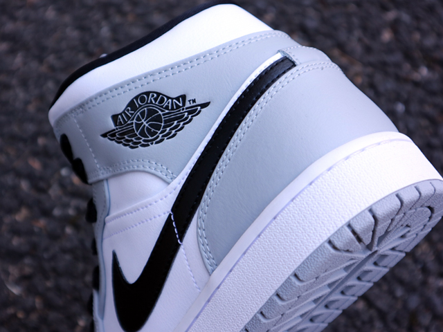 AIR JORDAN 1 MID “LIGHT SMOKE GREY/BLACK-2023”01