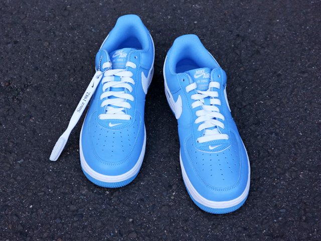 AIR FORCE 1 LOW RETRO “UNIVERSITY BLUE/WHITE”01