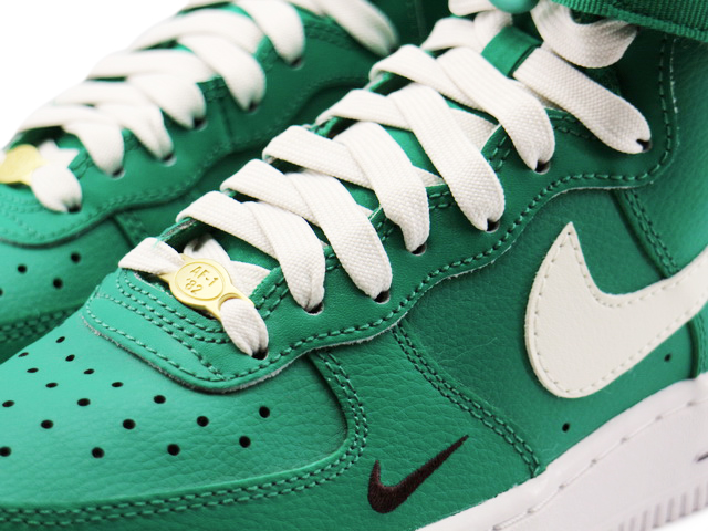 WMNS AIR FORCE 1 HIGH SE DQ7584-300 - 4