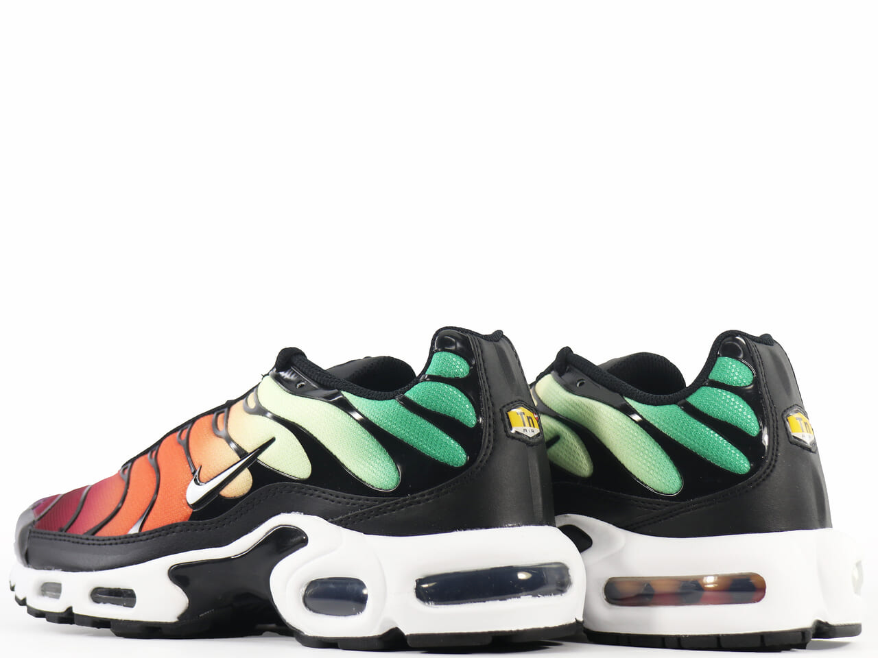 WMNS AIR MAX PLUS DZ3670-001 - 3