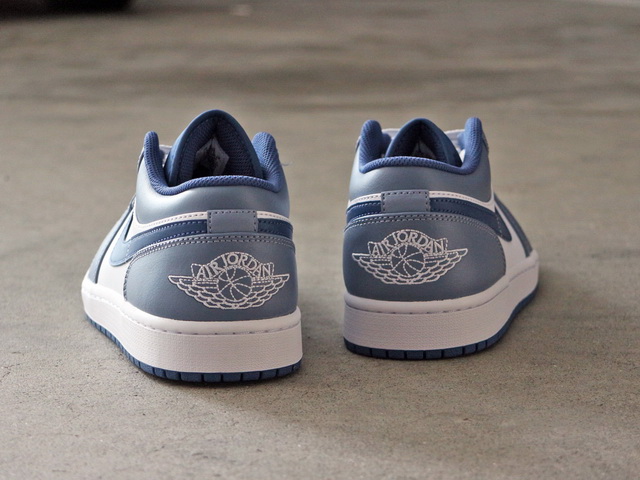 AIR JORDAN 1 LOW “ASHEN SLATE”01