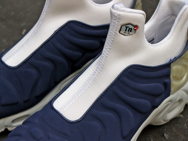 WMNS AIR MAX PLUS SLIP SP “MIDNIGHT NAVY”01