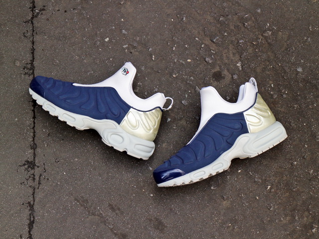 WMNS AIR MAX PLUS SLIP SP “MIDNIGHT NAVY”01
