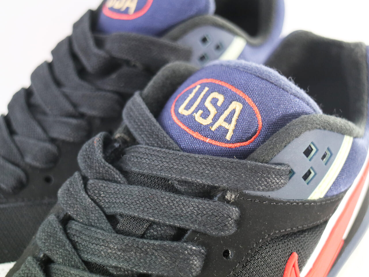 AIR MAX BW PREMIUM 819523-064-yellow - 4