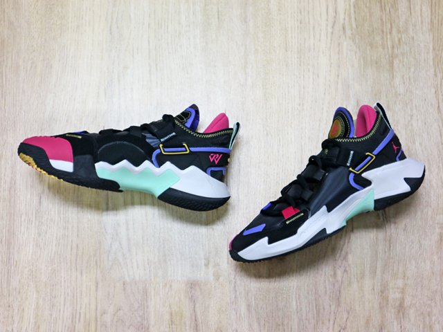 JORDAN WHY NOT .5 PF “HYPE MUSIC”01