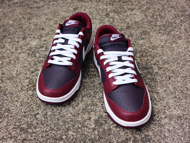 DUNK LOW RETRO “DARK BEETROOT/BURGUNDY”01