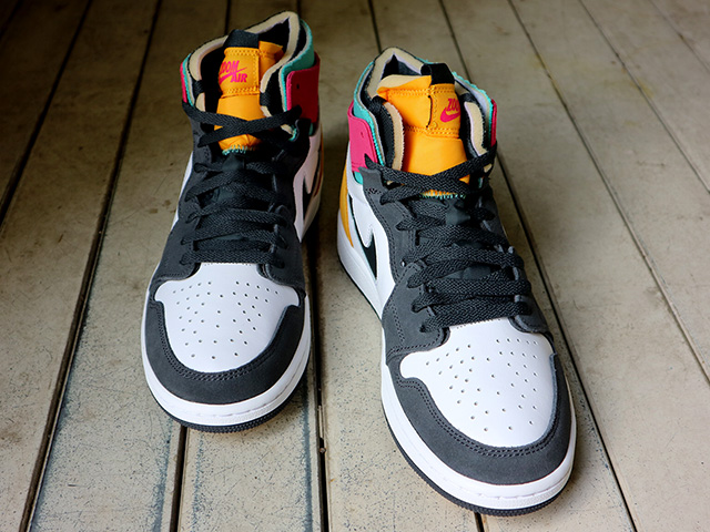 AIR JORDAN 1 ZOOM AIR CMFT “MULTI”01