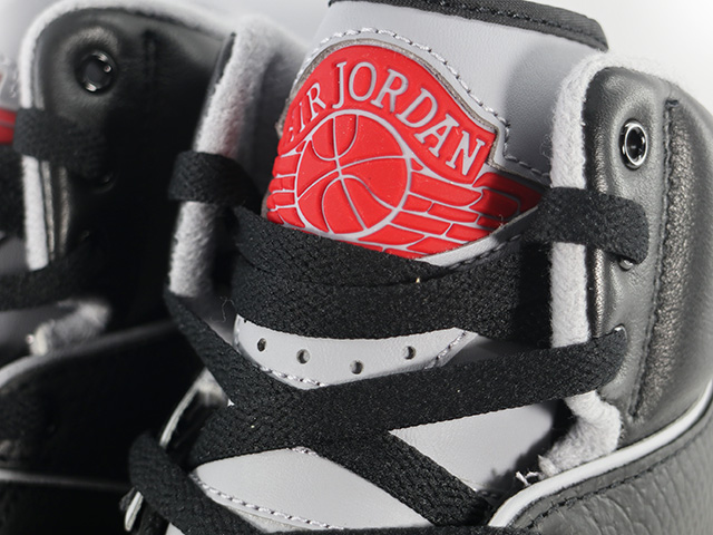 AIR JORDAN 2 RETRO DR8884-001 - 4