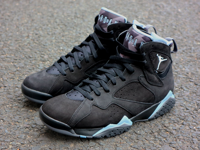 AIR JORDAN 7 RETRO “CHAMBRAY”01