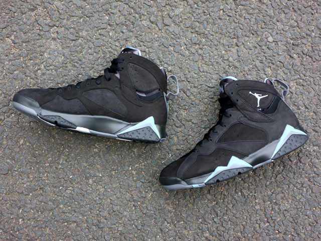 AIR JORDAN 7 RETRO “CHAMBRAY”01