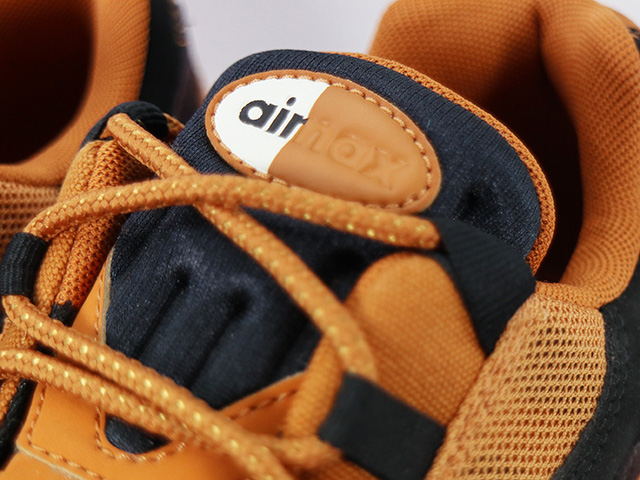 WMNS AIR MAX 95 LX AA1103-200-yelllow - 4