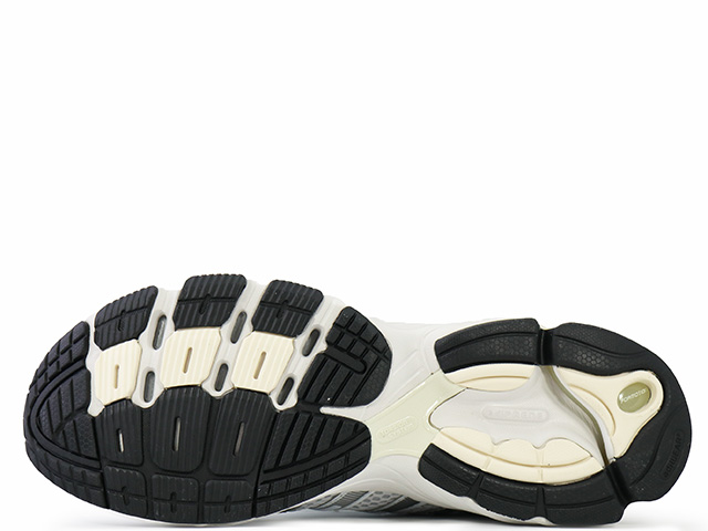 SUPERNOVA CUSHION 7 IG1746 - 6