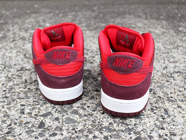 SB DUNK LOW PRO “CHERRY”01