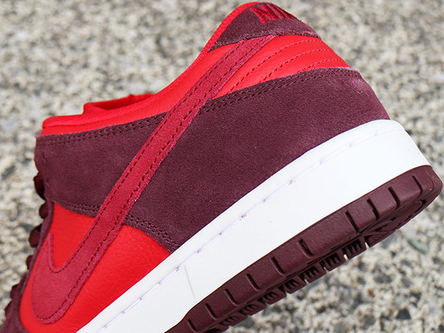 SB DUNK LOW PRO “CHERRY”01