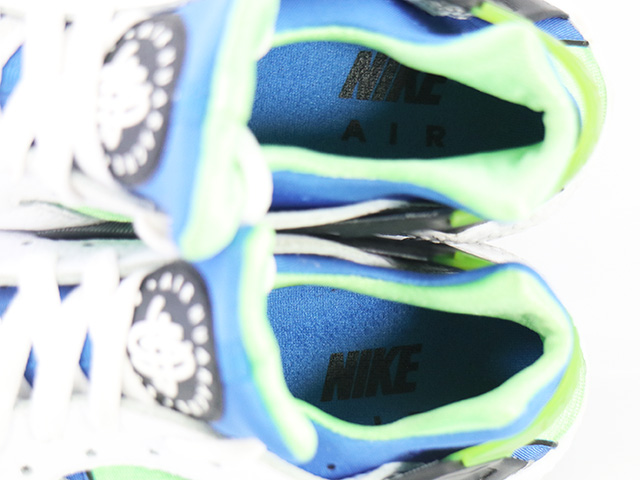 AIR HUARACHE k-76368-44 - 7