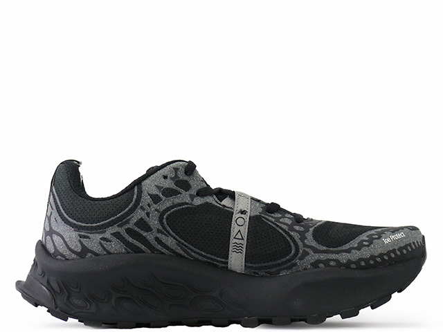 FRESH FOAM HIERRO V8 K8 - スニーカーショップSKIT