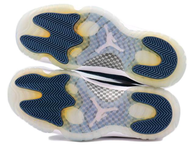 AIR JORDAN 11 RETRO LOW LE CD6846-102 - 5