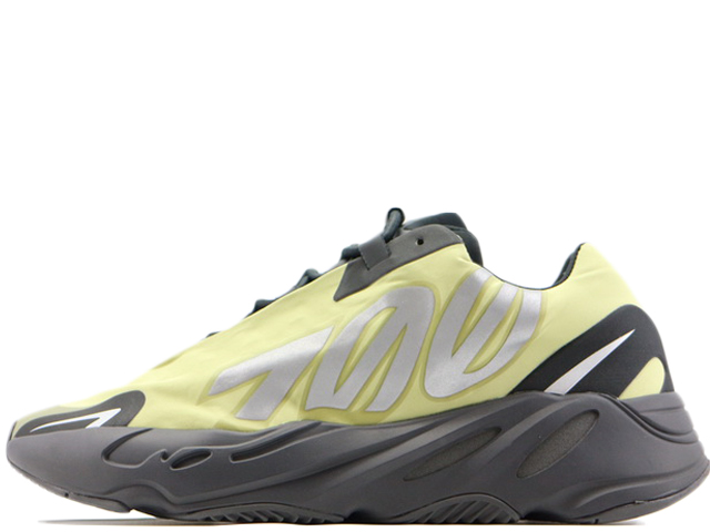 YEEZY BOOST 700 MNVN GW9525