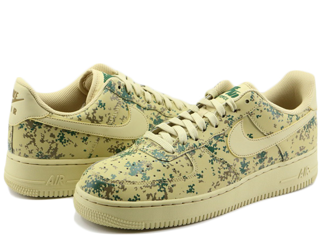 AIR FORCE 1 07 LV8 823511-700 - 2