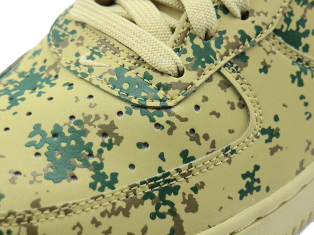 AIR FORCE 1 07 LV8 823511-700 - 5