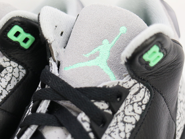 AIR JORDAN 3 RETRO CT8532-031 - 4