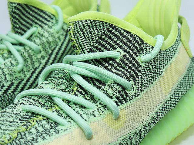 YEEZY BOOST 350 V2 FX4145 - 4