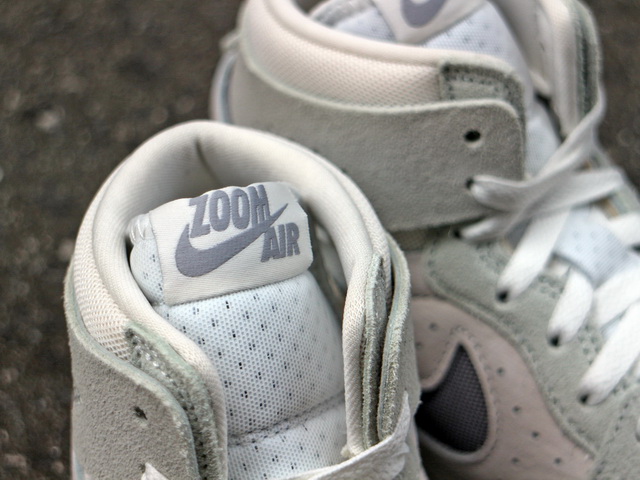 AIR JORDAN 1 ZOOM CMFT 2 “PARTICLE GREY”01