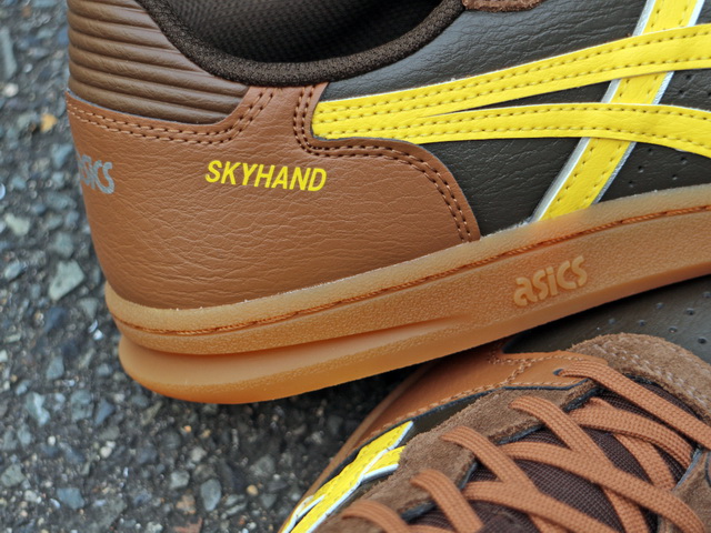 ASICS SPORTS STYLE SKYHAND OG “BLACK COFFEE”01
