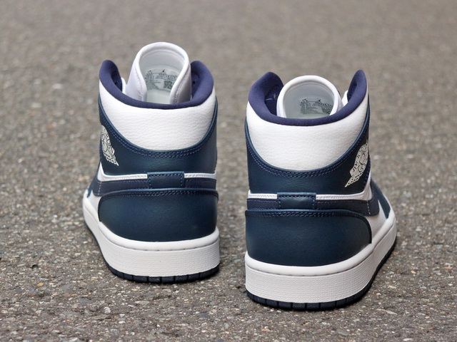 AIR JORDAN 1 MID “WHITE/METALLIC GOLD-OBSIDIAN”01