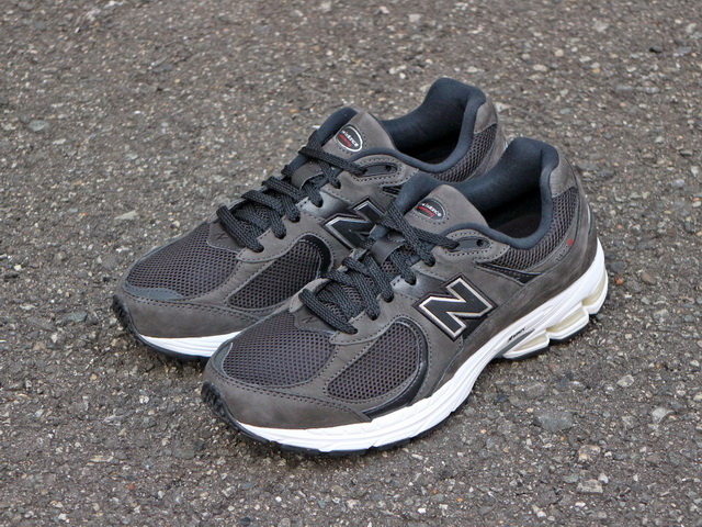 ML2002 RB “BLACK/GREY”01
