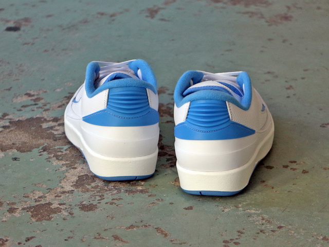 AIR JORDAN 2 RETRO LOW “UNC”01